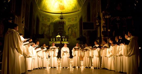 La Schola Antiqua en una de sus actuaciones en la Semana Religiosa de Cuenca