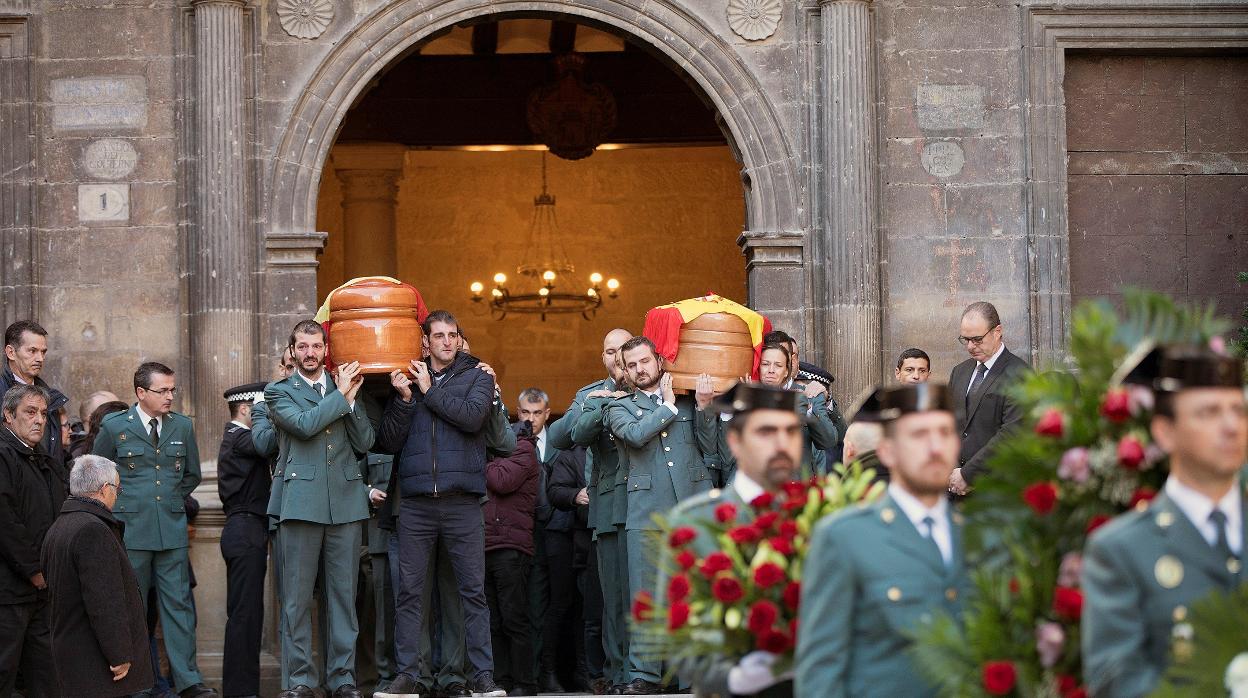 Funeral de los dos guardias civiles asesinados