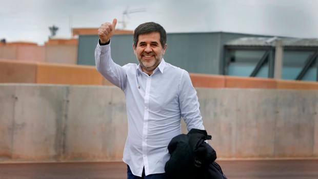 Jordi Sànchez sale de la prisión de Lledoners para disfrutar de su primer permiso de 48 horas