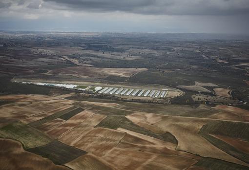 Vista aérea del aeródromo de Casarrubios, donde se prevé instalar el aeropuerto