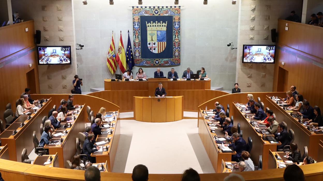 Vista del salón de plenos de las Cortes de Aragón