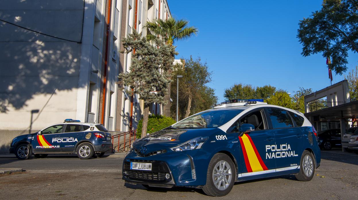 Coche de la Policía Nacional