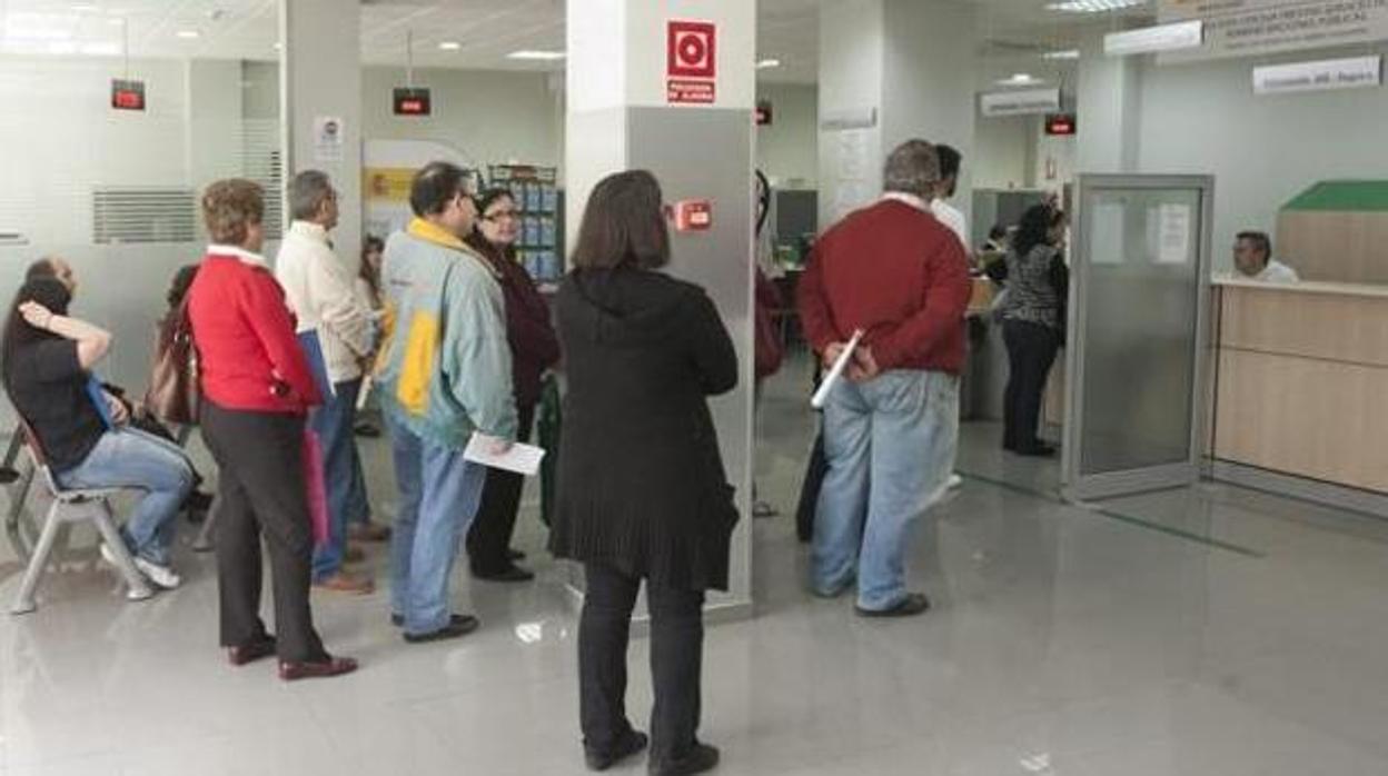 Fuerte subida del paro en la región: 7.276 personas perdieron su trabajo en enero