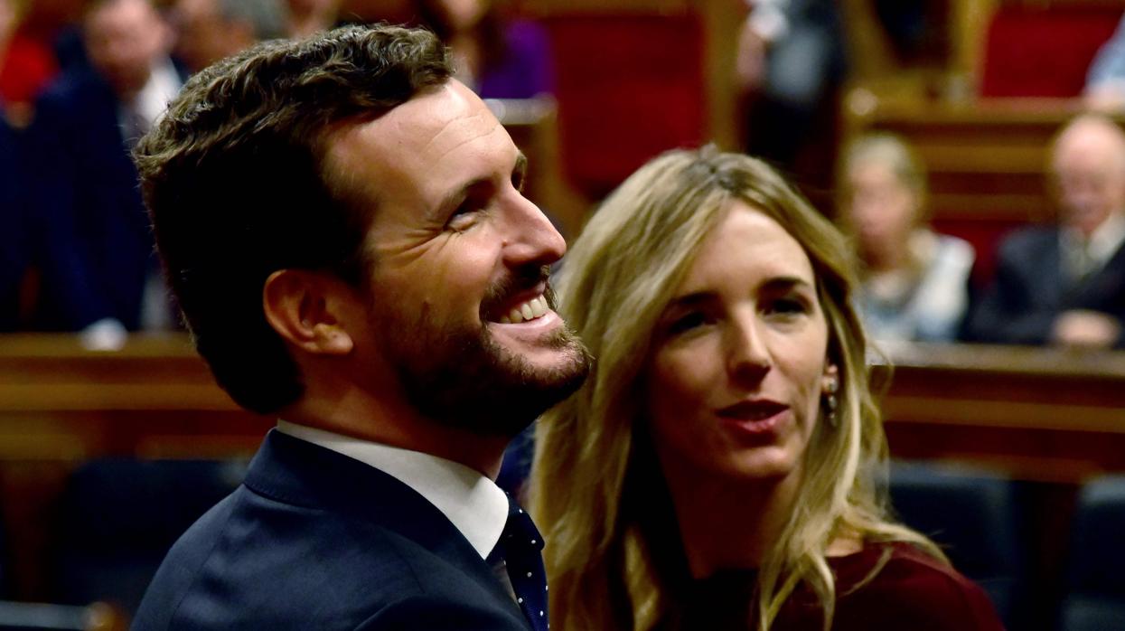 Pablo Casado junto a Cayetana Álvarez de Toledo en el Congreso, en una imagen de archivo