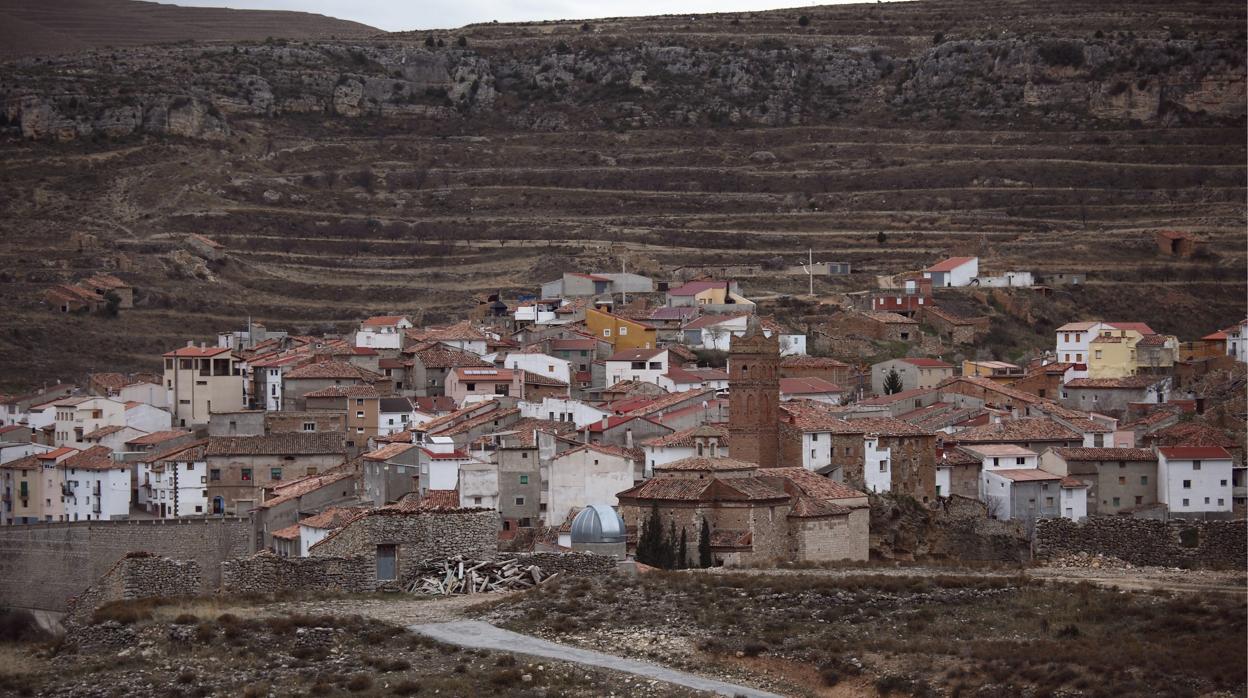 Teruel, ejemplo de provincia azotada por la despoblación y el envejecimiento demográfico. En la imagen, la pequeña localidad de Obón