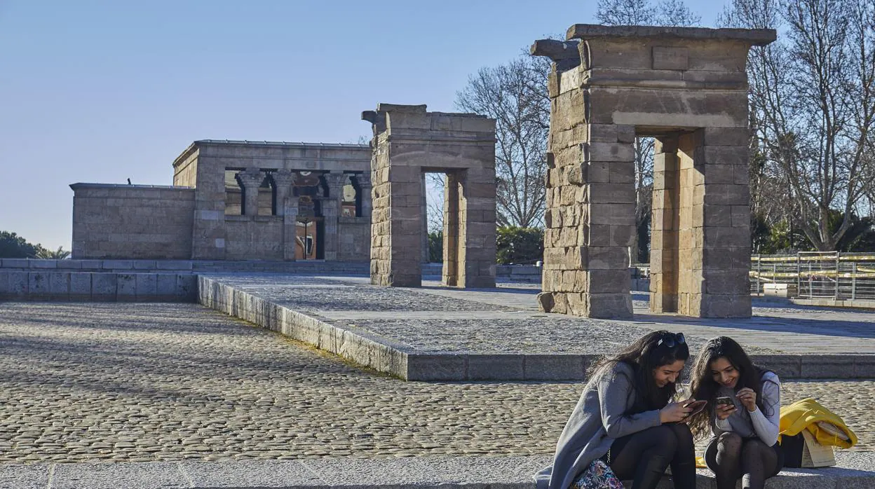 El Templo de Debod, ubicado en el centro de Madrid, fue un regalo del Gobierno egipcio