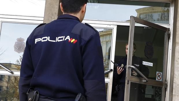 Inquietante apuñalamiento de una menor en Zaragoza por un falso cartero