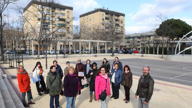 Cinco mil familias de Orcasitas, amenazadas por el amianto en sus casas y sin ayudas