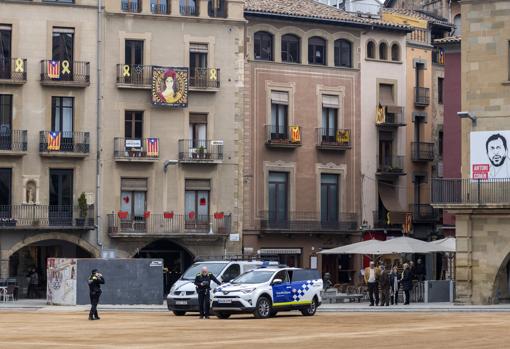 La Plaza Mayor, plagada de símbolos secesonistas