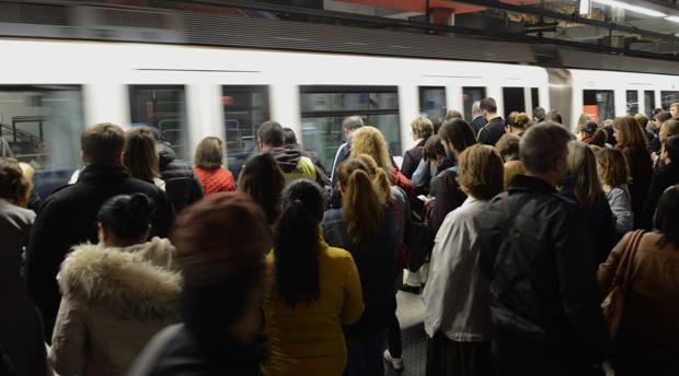 Sindicato de Conductores denuncia que Metro demanda a la familia de un fallecido por amianto