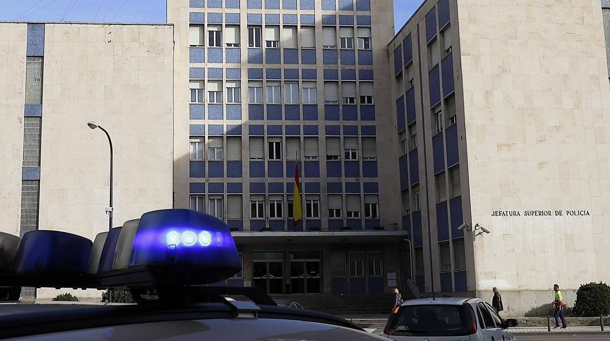 Edificio de la Jefatura Superior de Policía de Zaragoza