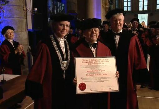 José María Peiró, investido doctor honoris causa por la Universidad de Maastrich