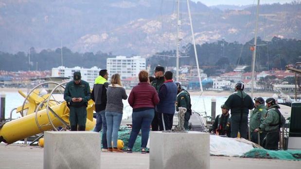 El mal tiempo dificulta la búsqueda por mar y aire del marinero desaparecido en Cíes