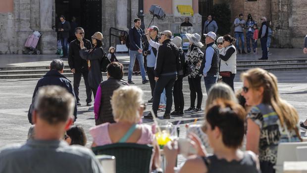 Valencia deja en manos del Gobierno la suspensión de las Fallas por el coronavirus