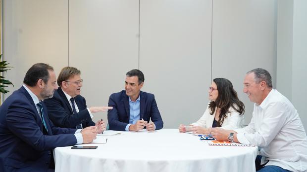 El PSOE ya incumple varios puntos del acuerdo de investidura con Compromís