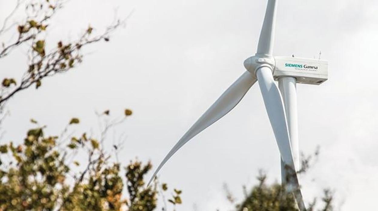 Un aerogenerador de Siemens-Gamesa, que cuenta con una factoría en As Somozas