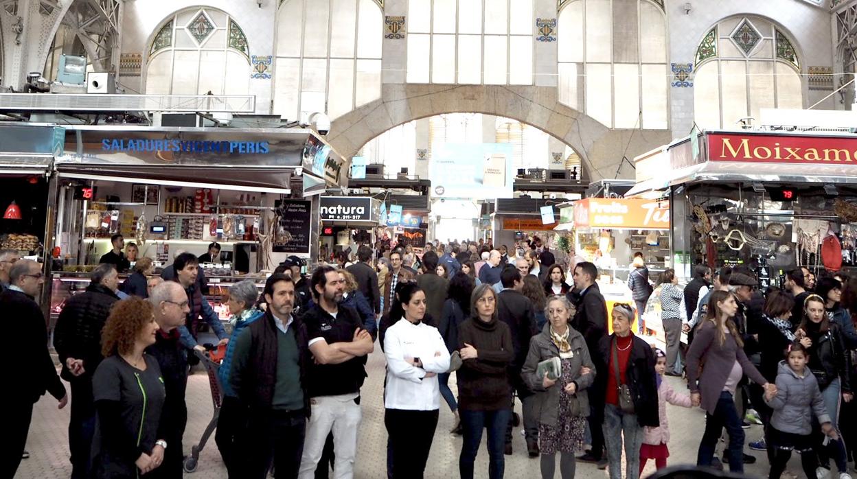 Imagen de la protesta de los vendedores del Mercado Central de Valencia