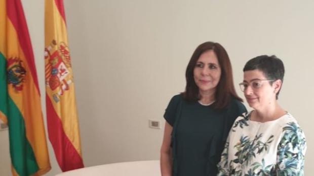 España da el primer paso para descongelar la relación diplomática con Bolivia