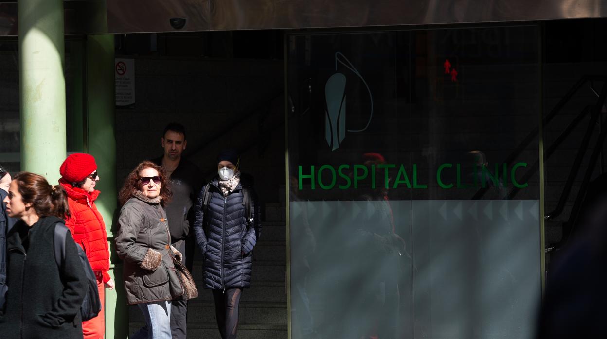 El Hospital Clínic, es el centro de referencia para infecciones en adultos en Cataluña