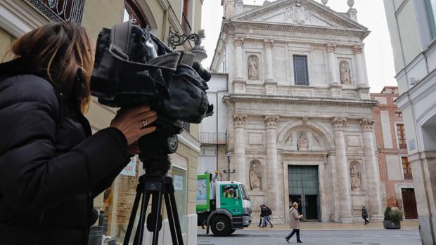Investigan un posible chantaje al cura acusado de abusos a una menor en Valladolid