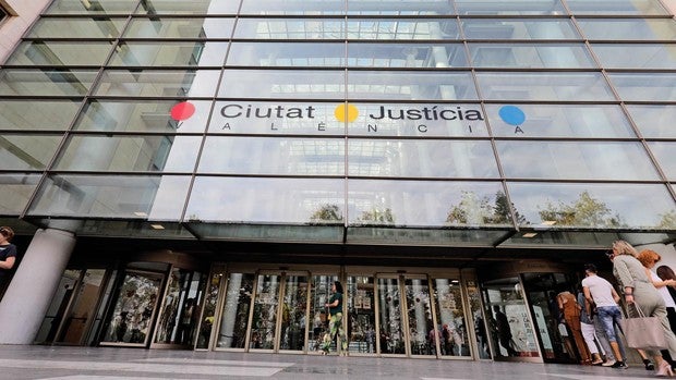 Un posible caso de coronavirus retrasa la actividad del juzgado de guardia de Valencia