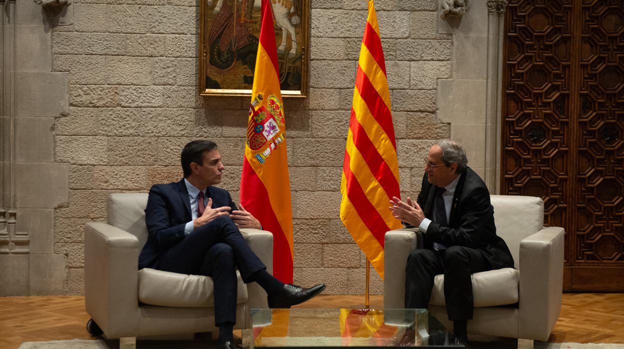 Quim Torra y Pedro Sánchez en la reunión celebrada en el Palau de la Generalitat