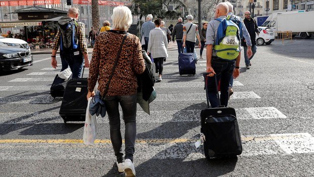 Coronavirus: Gandía constata la llegada de turistas de Madrid y admite que no puede impedir esos viajes