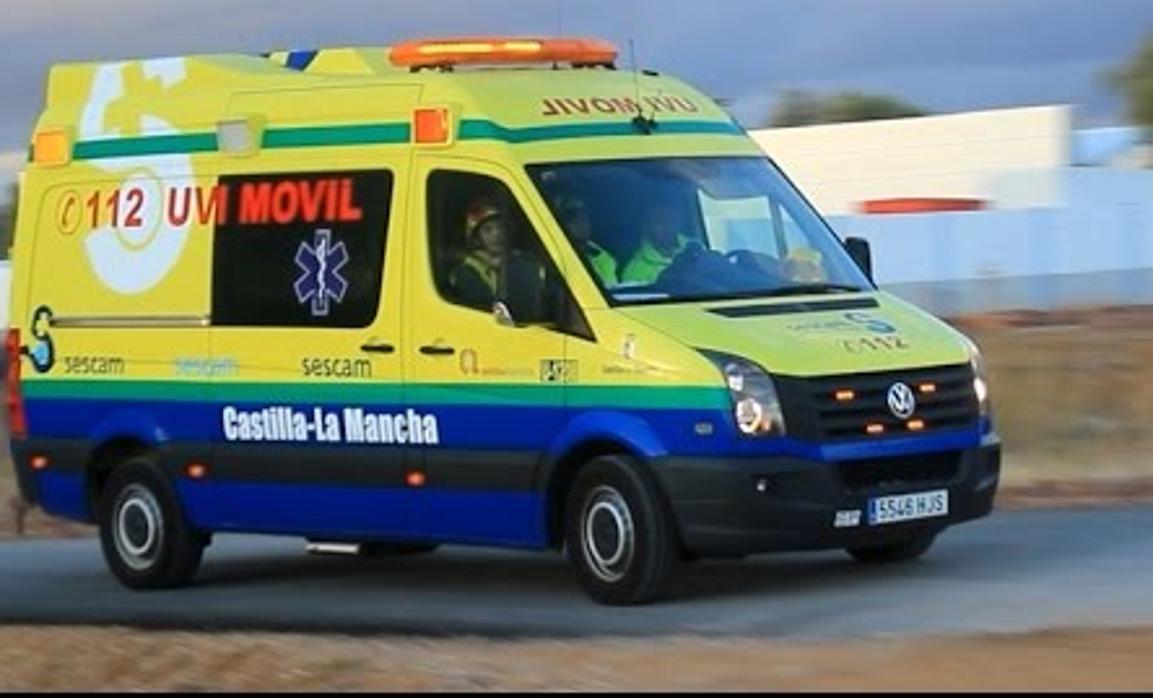 El herido ha sido trasladado en una UVI al hospital de Albacete