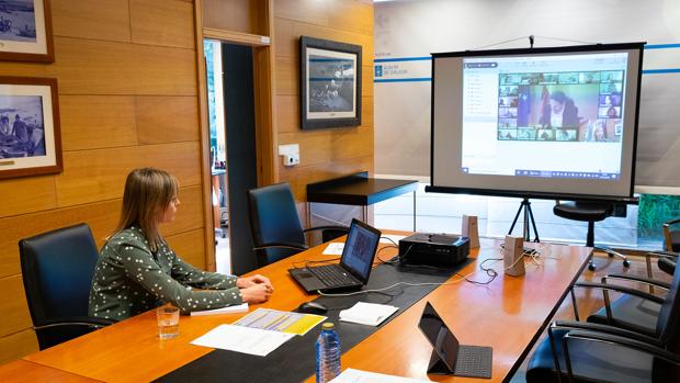 La Xunta pide al Gobierno garantías de financiación y la elaboración de un plan de contingencia social