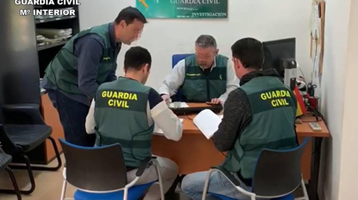 Efectivos de la Guardia Civil