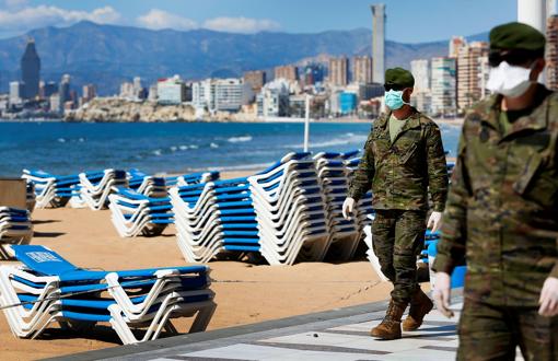 Coronavirus: los «boinas verdes» del Ejército se despliegan por la «zona inglesa» de Benidorm