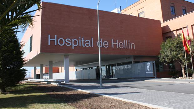 El hospital de Hellín solicitó trasladar a dos pacientes a Murcia, pero finalmente no lo hizo