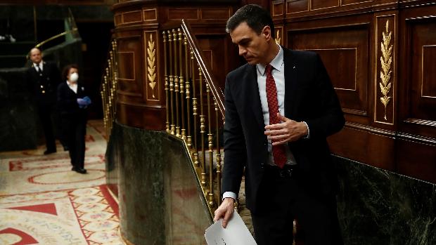 Pedro Sánchez se juega su mandato con una gestión en solitario de la crisis del coronavirus