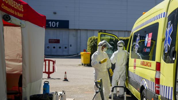 Sanitarios y voluntarios del SAMUR de Madrid reforzarán los hospitales de Segovia y Soria