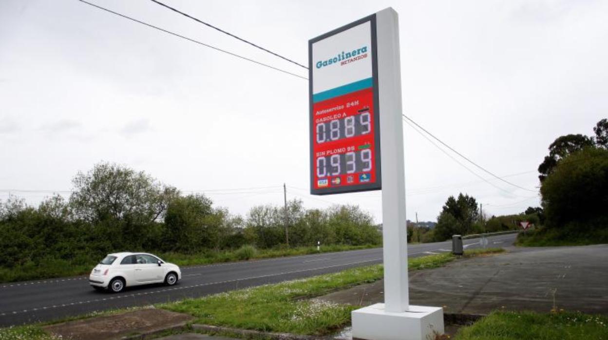 Una gasolinera vacía en Betanzos