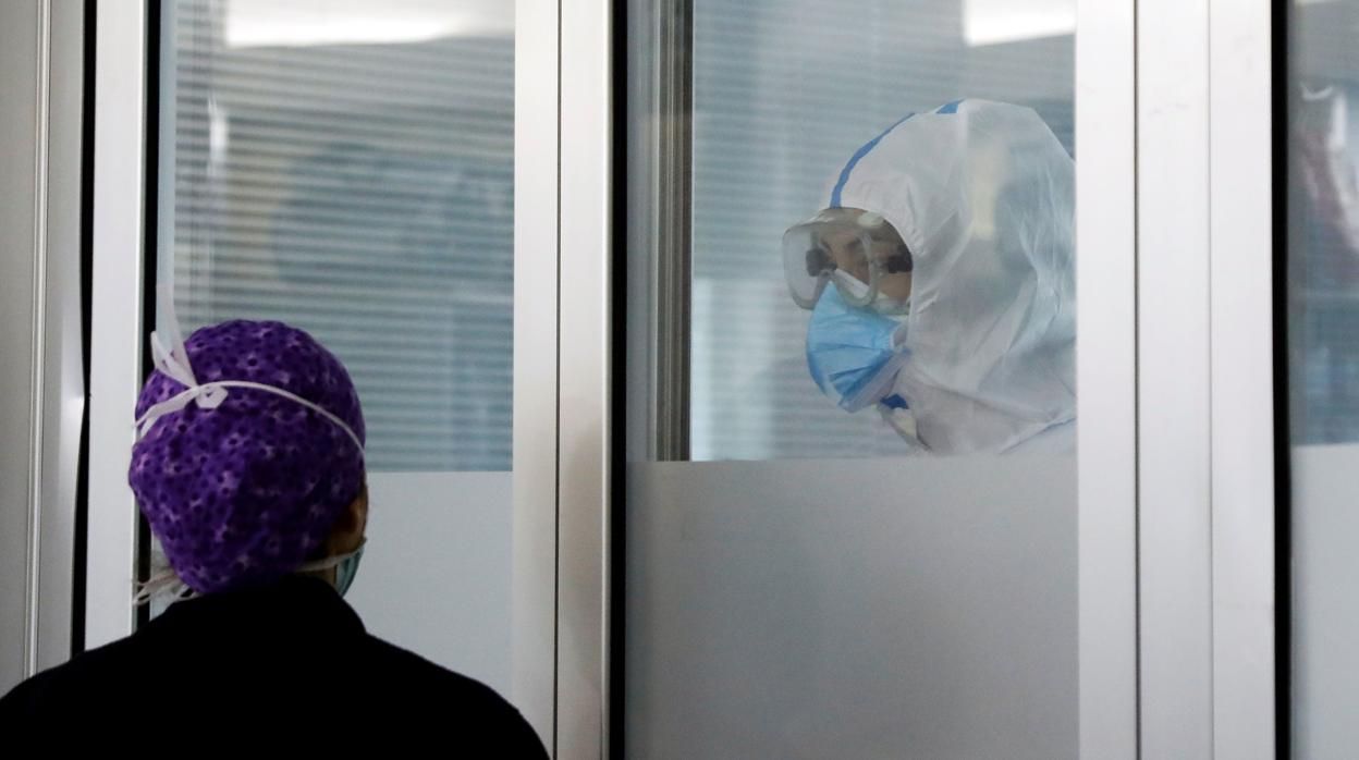 Imagen tomada este miércoles en la UCI del hospital Clínico de Valencia