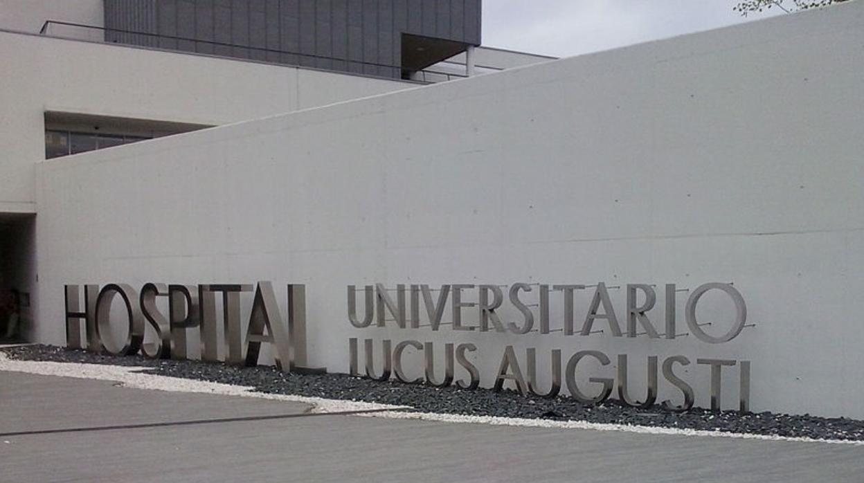 Entrada del hospital de Lugo