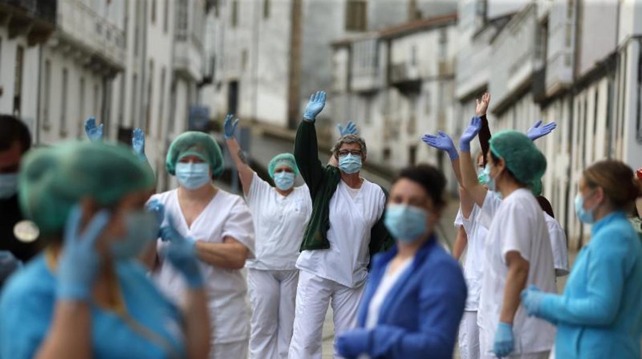 Homenaje a los sanitarios en Santiago de Compostela