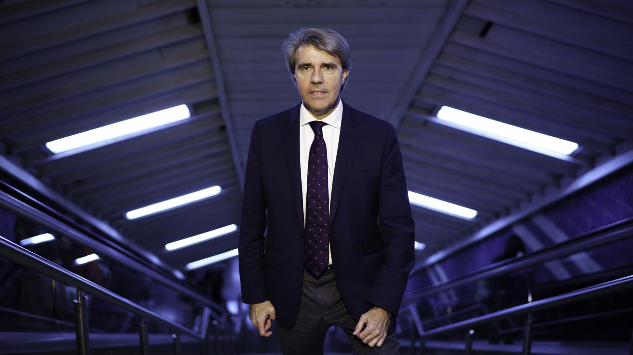 El consejero regional de Transportes, Ángel Garrido, posa para ABC en una imagen de archivo