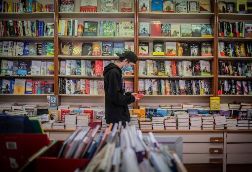 Las librerías pasarán la Diada con la persiana bajada