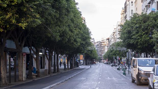 Desescalada del confinamiento: Valencia acelera la peatonalización del centro con la reforma de la calle Colón