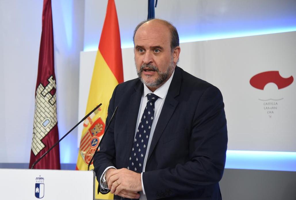 El vicepresidente de la Junta de Castilla-La Mancha, José Luis Martínez Guijarro