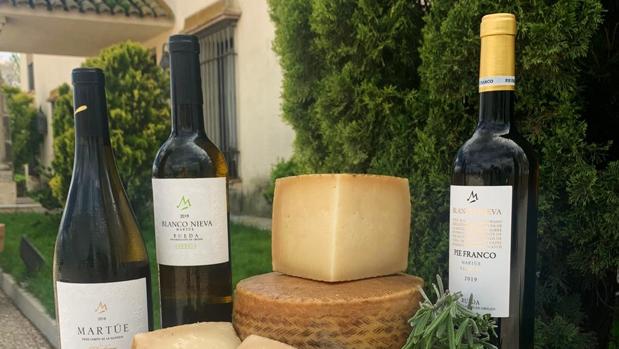 Bodegas Martúe se reinventa para el Día de la Madre con vino y queso de La Guardia