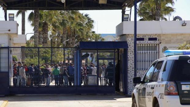 Los Centros de Estancia de Inmigrantes, en régimen cerrado por el virus: un quebradero para Ceuta y Melilla