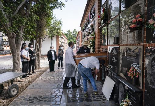 «Duele, pero lo vivimos con mucha paz»: el último adiós en una congregación religiosa afectada por el Covid-19