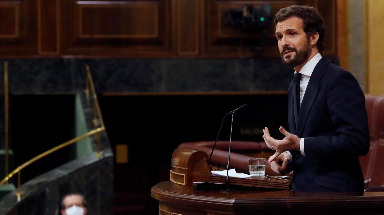 El presidente del PP, Pablo Casado, ayer en el Pleno del Congreso de los Diputados