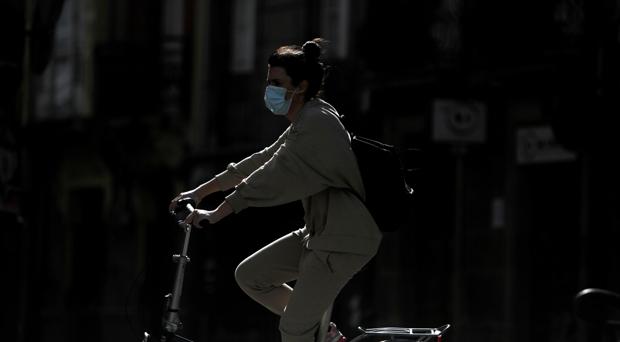 Más de 8.000 personas ya se han curado mientras sigue en descenso la curva de casos activos