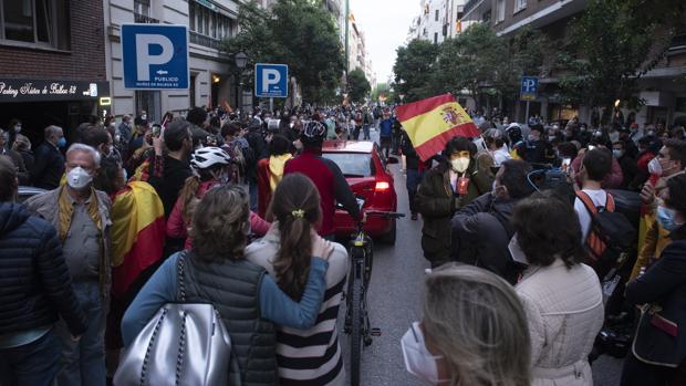 La Delegación de Gobierno desplegará un dispositivo en la calle Núñez de Balboa para hacer cumplir el estado de alarma