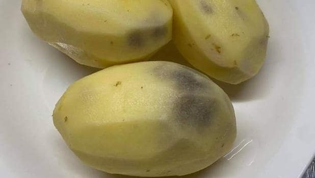 «Origen USA, producido en España»: el fraude de las patatas que se vuelven negras en el estado de alarma