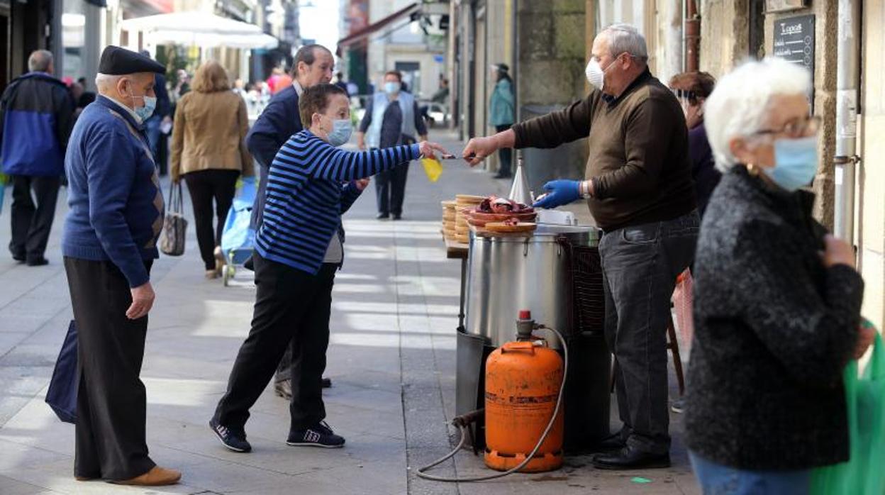 Reapertura de mercadillos y pulpeiras, este sábado, en O Carballiño (Orense)